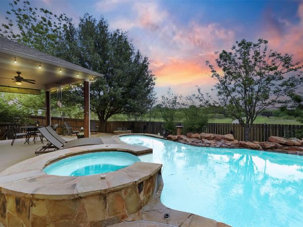 650 Clear Springs HOLW, Buda, TX 78610
