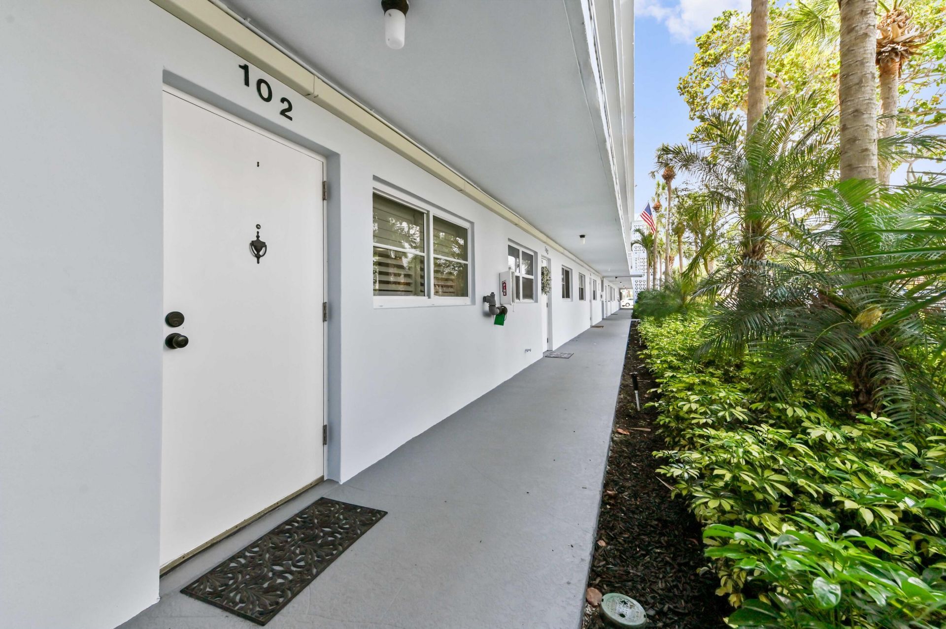 2000 S Federal Highway, Unit 102, Boynton Beach, FL 33435 Photo