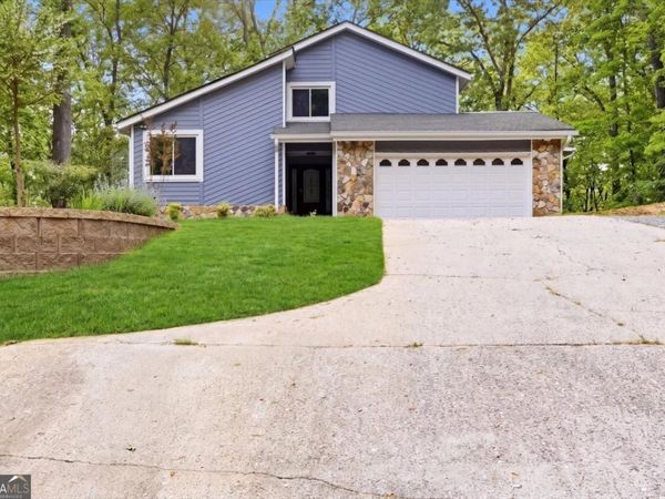 9485 Martin Road, Roswell, GA 30076