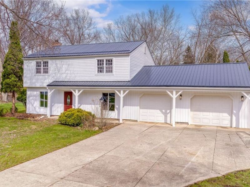 8051 Wren Drive, Macedonia, OH 44056 Photo 3