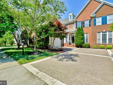 43642 HARTSHIRE TERRACE, LEESBURG, VA 20176