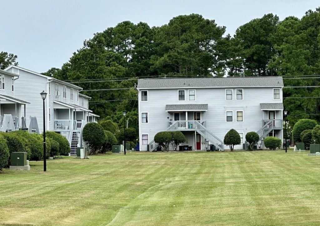 801 Burcale Rd.  Photo 11