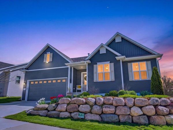 711 Sugar Maple Lane, Verona, WI 53593