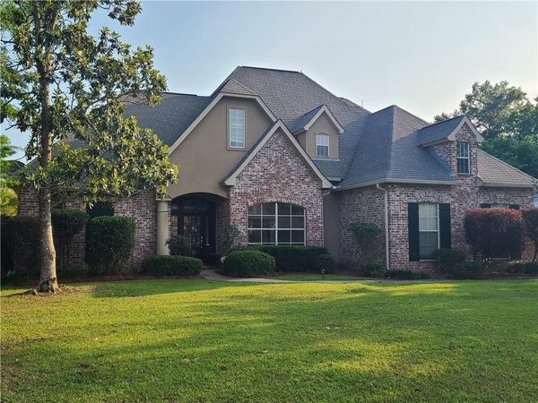 1123 HARDY Drive, Covington, LA 70433