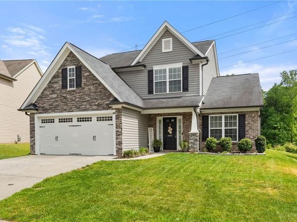 4995 Longburn Lane , Kernersville, NC 27284