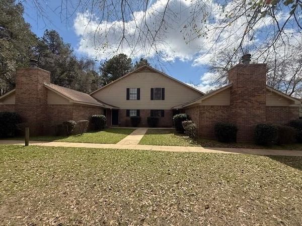 2425 Norton Lane, Unit C, Mobile, AL 36605