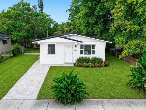 2437 NW 20th St , Fort Lauderdale, FL 33311