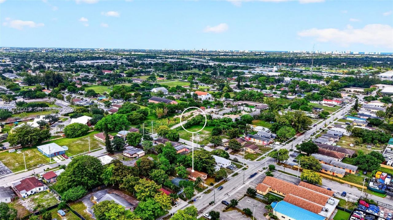 2437 NW 20th St, Fort Lauderdale, FL 33311 Photo