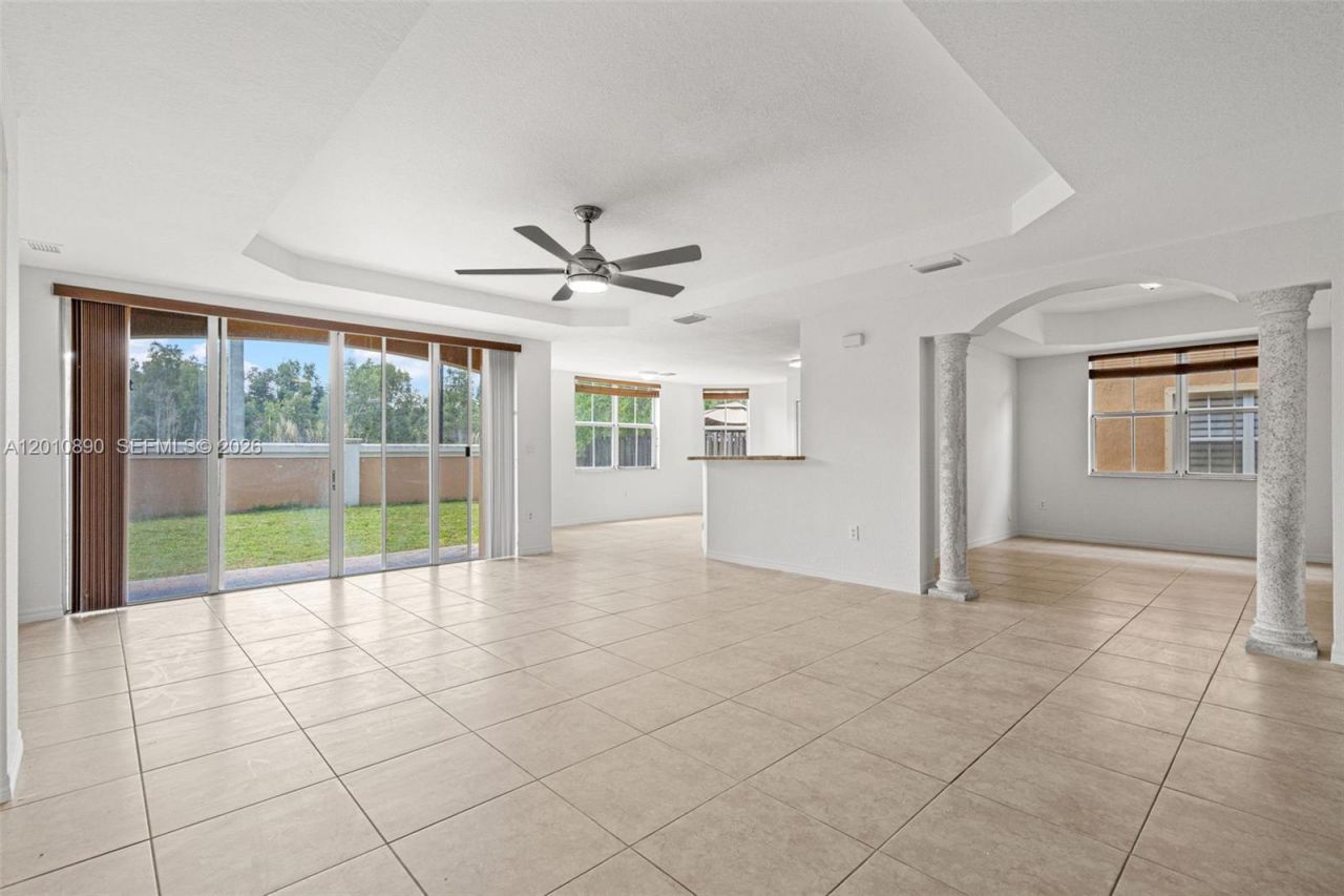 2720 SW 156th Pl , Miami, FL 33185 Photo