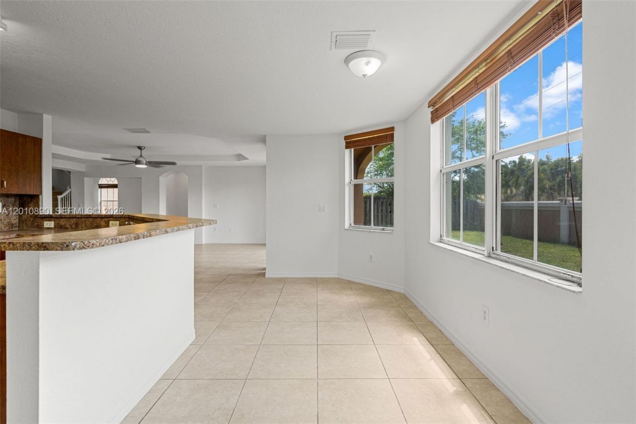 2720 SW 156th Pl , Miami, FL 33185 Photo