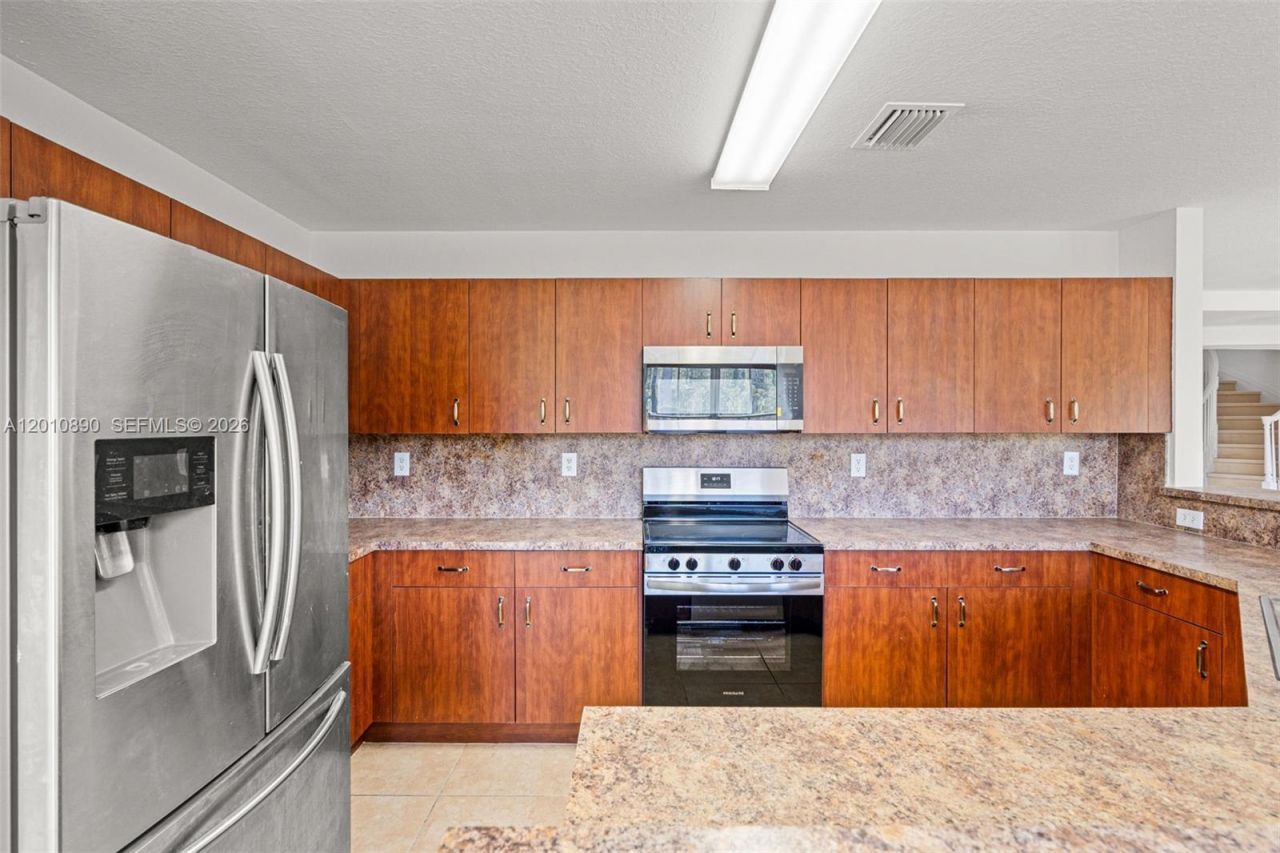 2720 SW 156th Pl , Miami, FL 33185 Photo