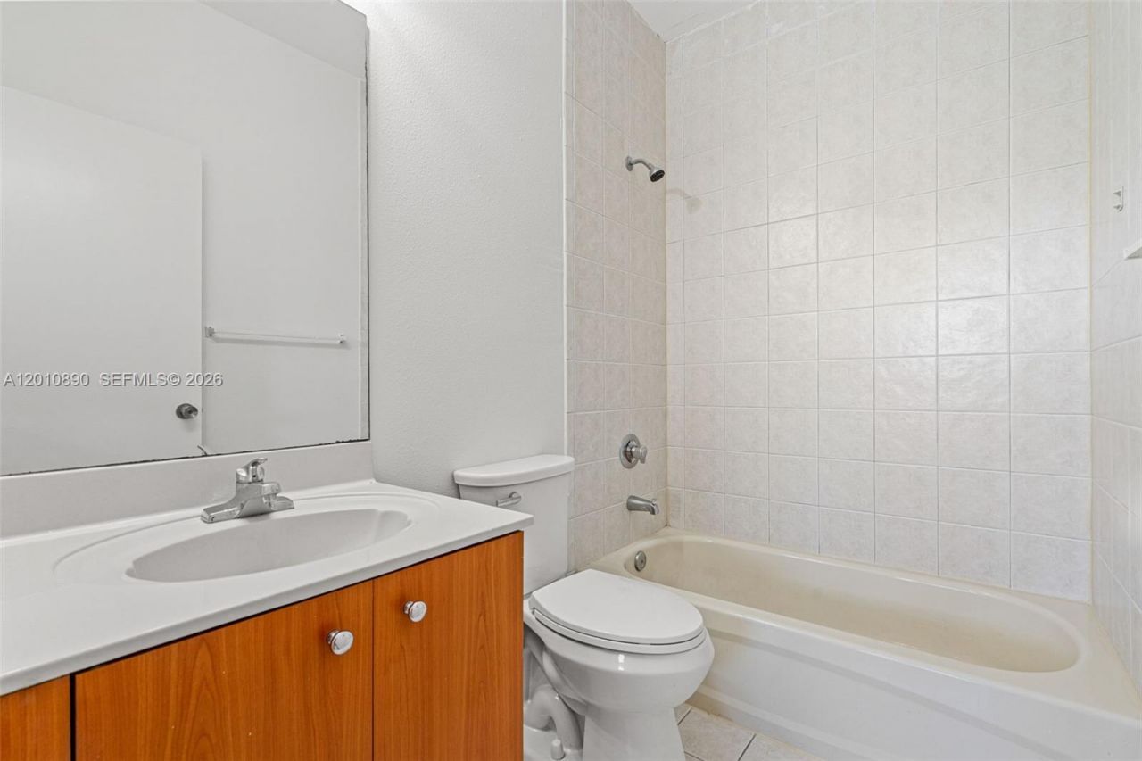 2720 SW 156th Pl , Miami, FL 33185 Photo