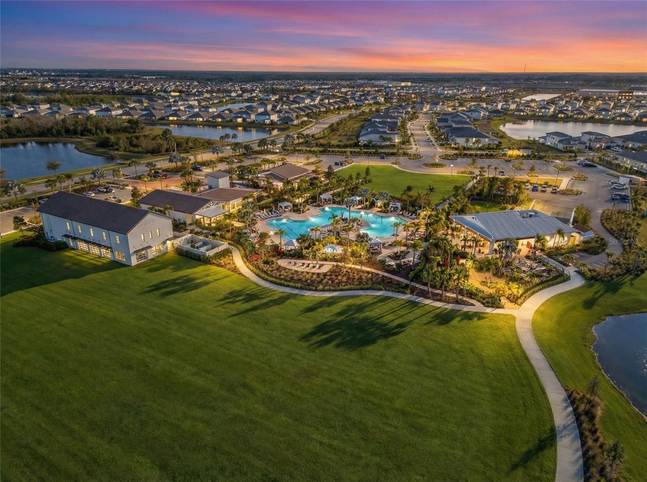 3307 Hilltop Circle, Bradenton, FL 34211 Photo