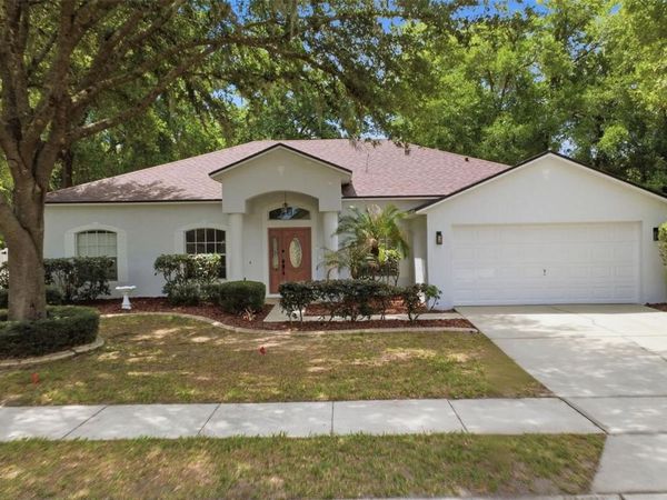 814 CYPRESS OAK CIRCLE , DELAND, FL 32720