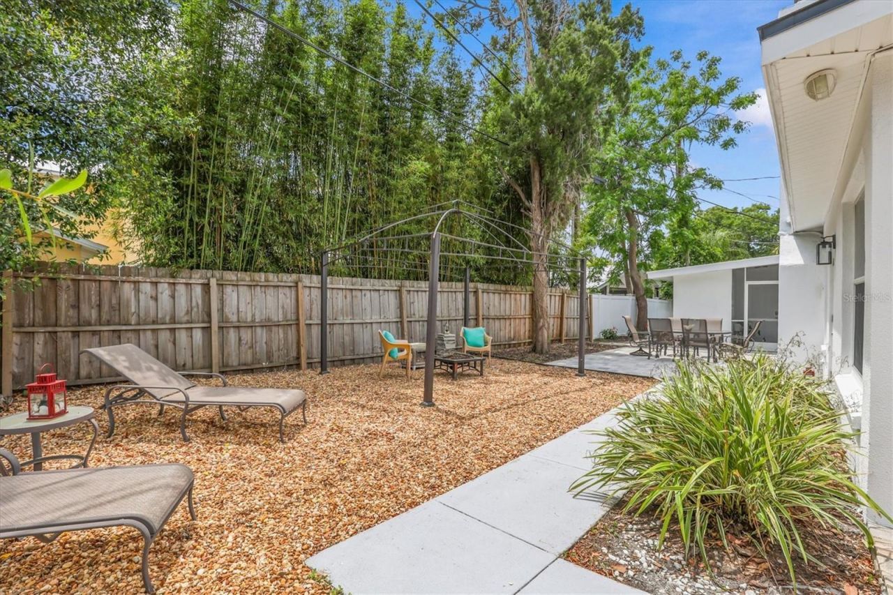 231 Lime Circle S, Dunedin, FL 34698 Photo