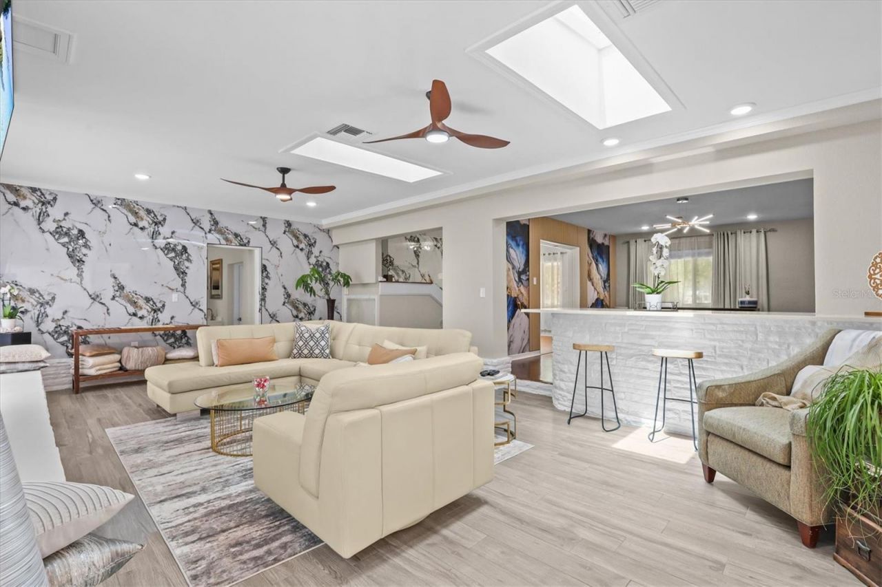 231 Lime Circle S, Dunedin, FL 34698 Photo
