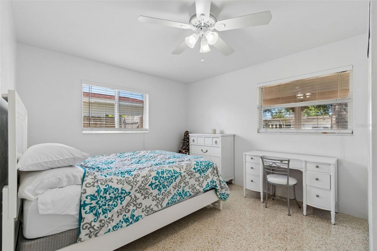 2863 60th Way N, Saint Petersburg, FL 33710 Photo