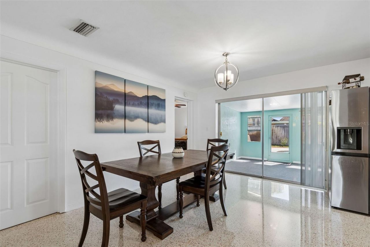2863 60th Way N, Saint Petersburg, FL 33710 Photo