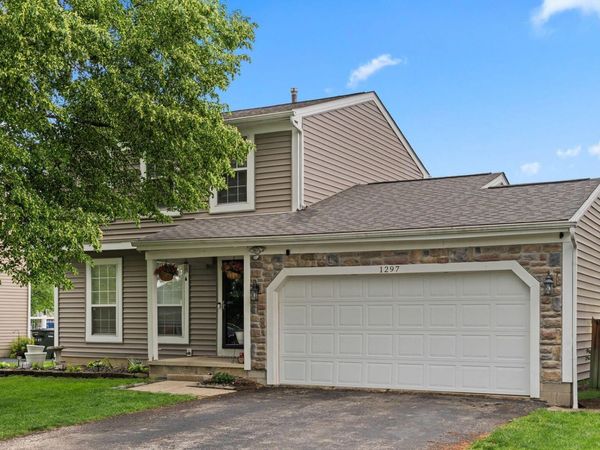 1297 Crossbrook Boulevard, Galloway, OH 43119