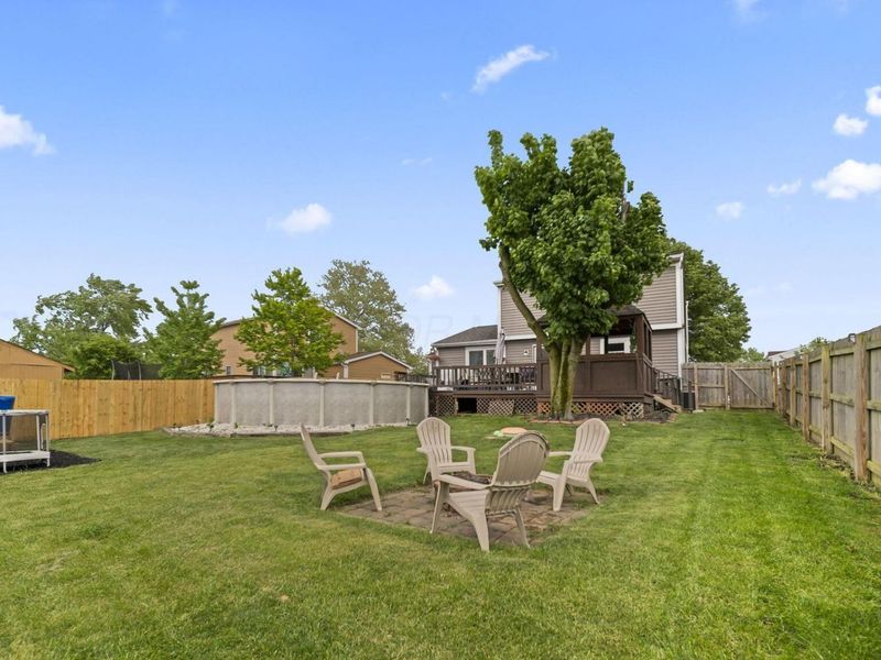 1297 Crossbrook Boulevard, Galloway, OH 43119 Photo 28