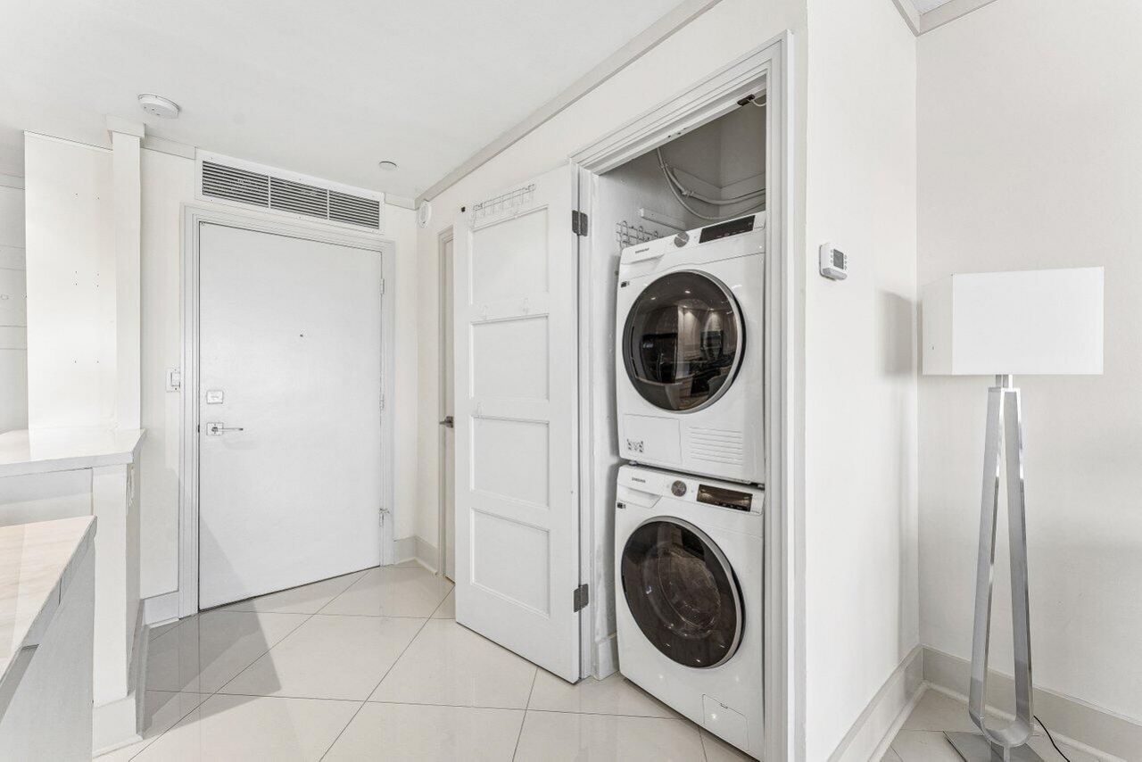 701 E Camino Real, Boca Raton, FL 33432 Photo
