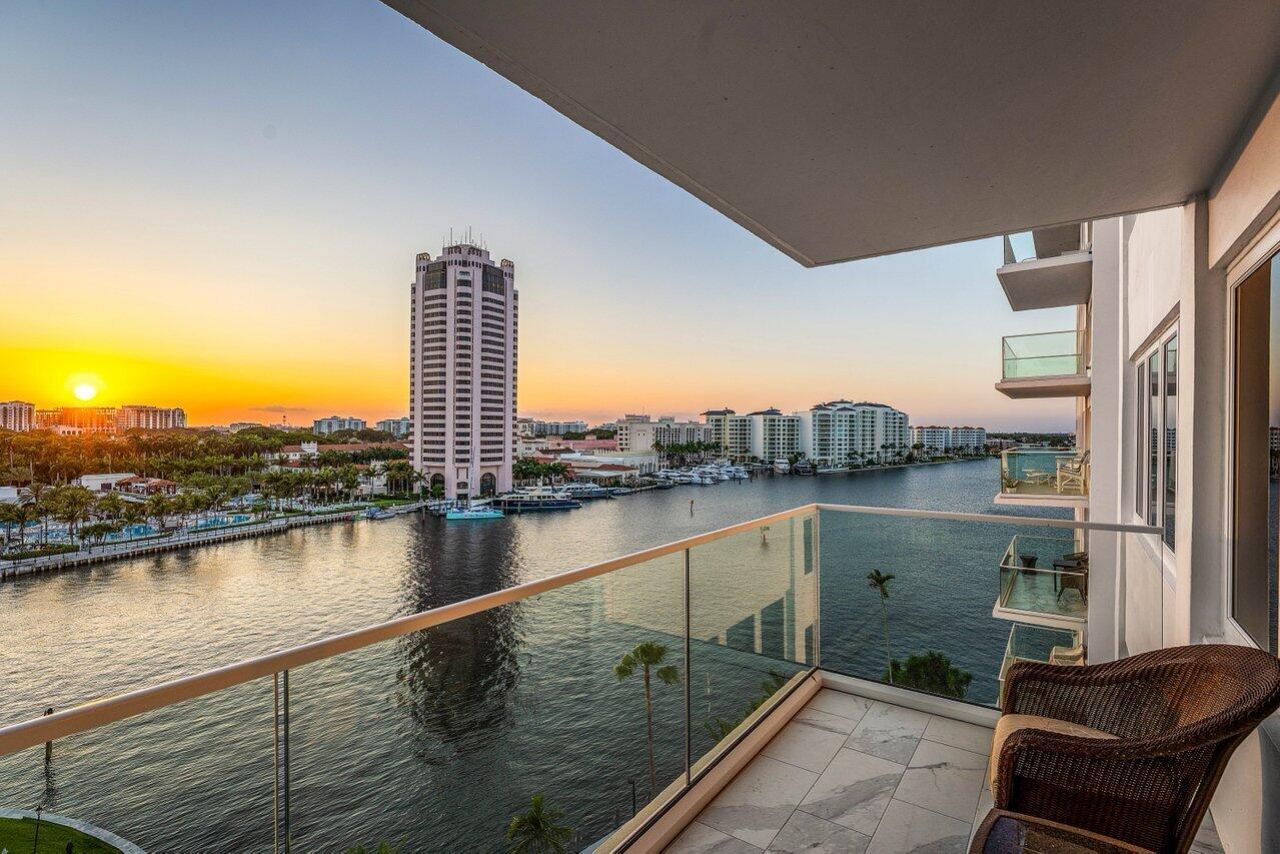 701 E Camino Real, Boca Raton, FL 33432 Photo