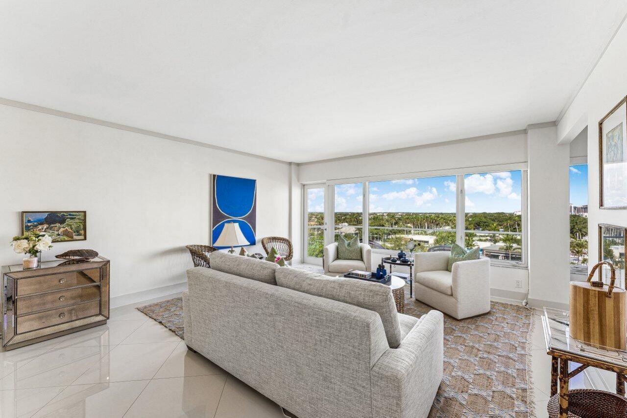 701 E Camino Real, Boca Raton, FL 33432 Photo