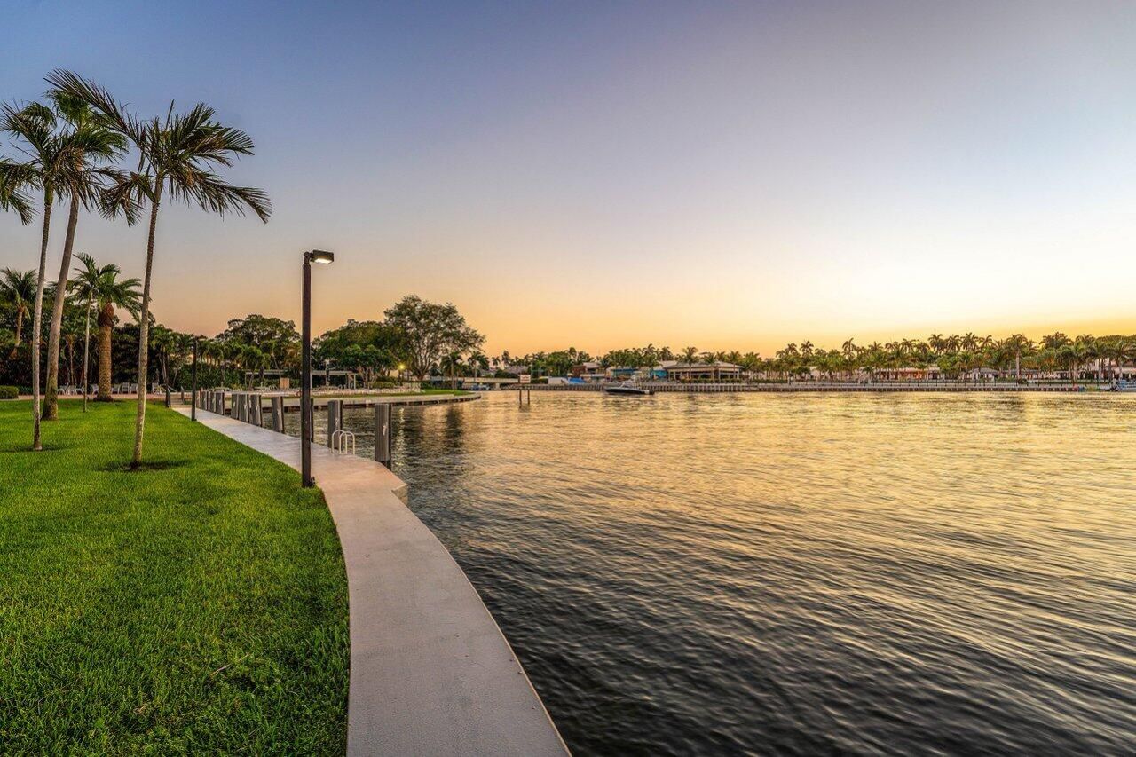 701 E Camino Real, Boca Raton, FL 33432 Photo