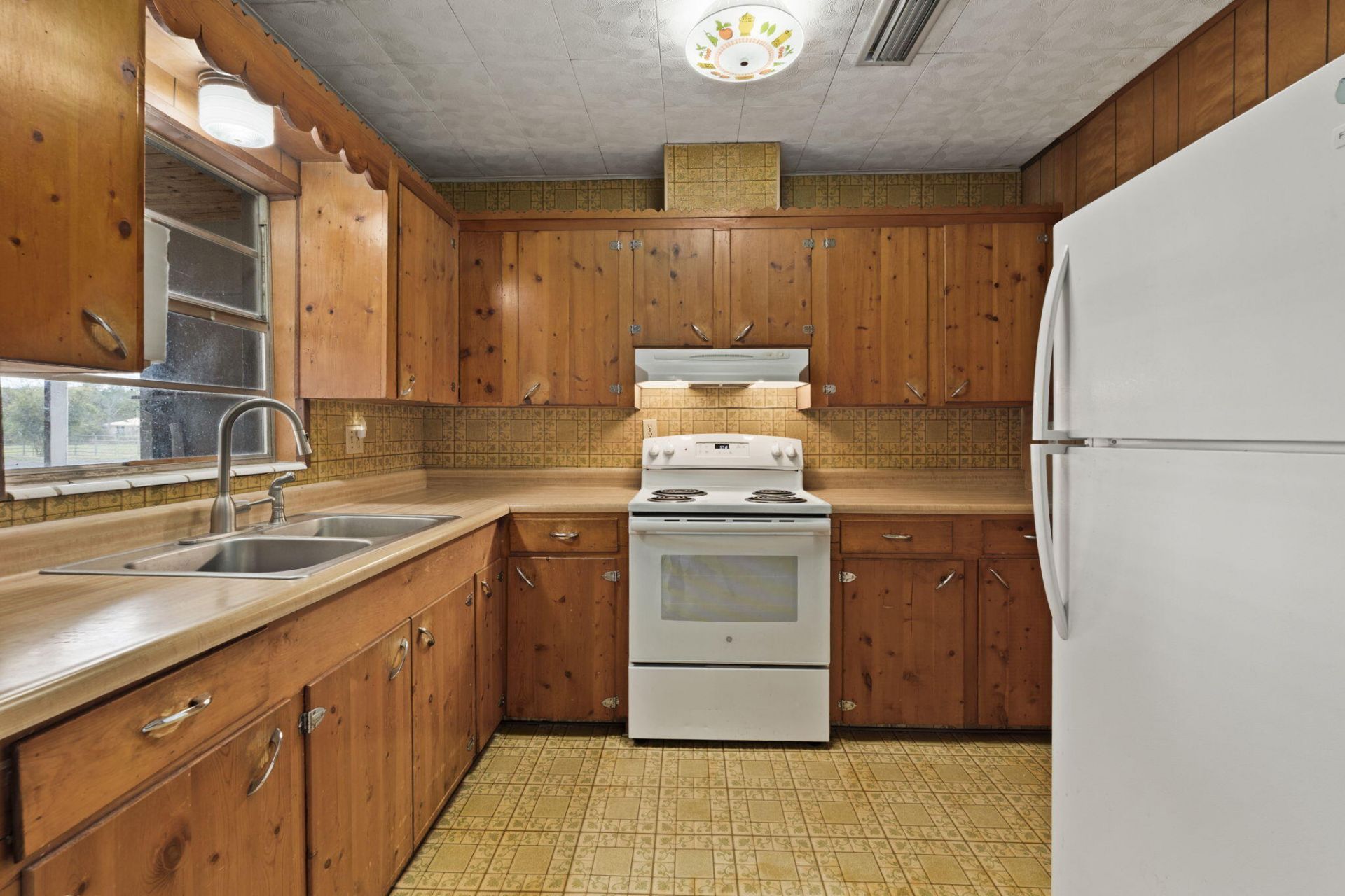 4072 NW 18th Street, Okeechobee, FL 34972 Photo