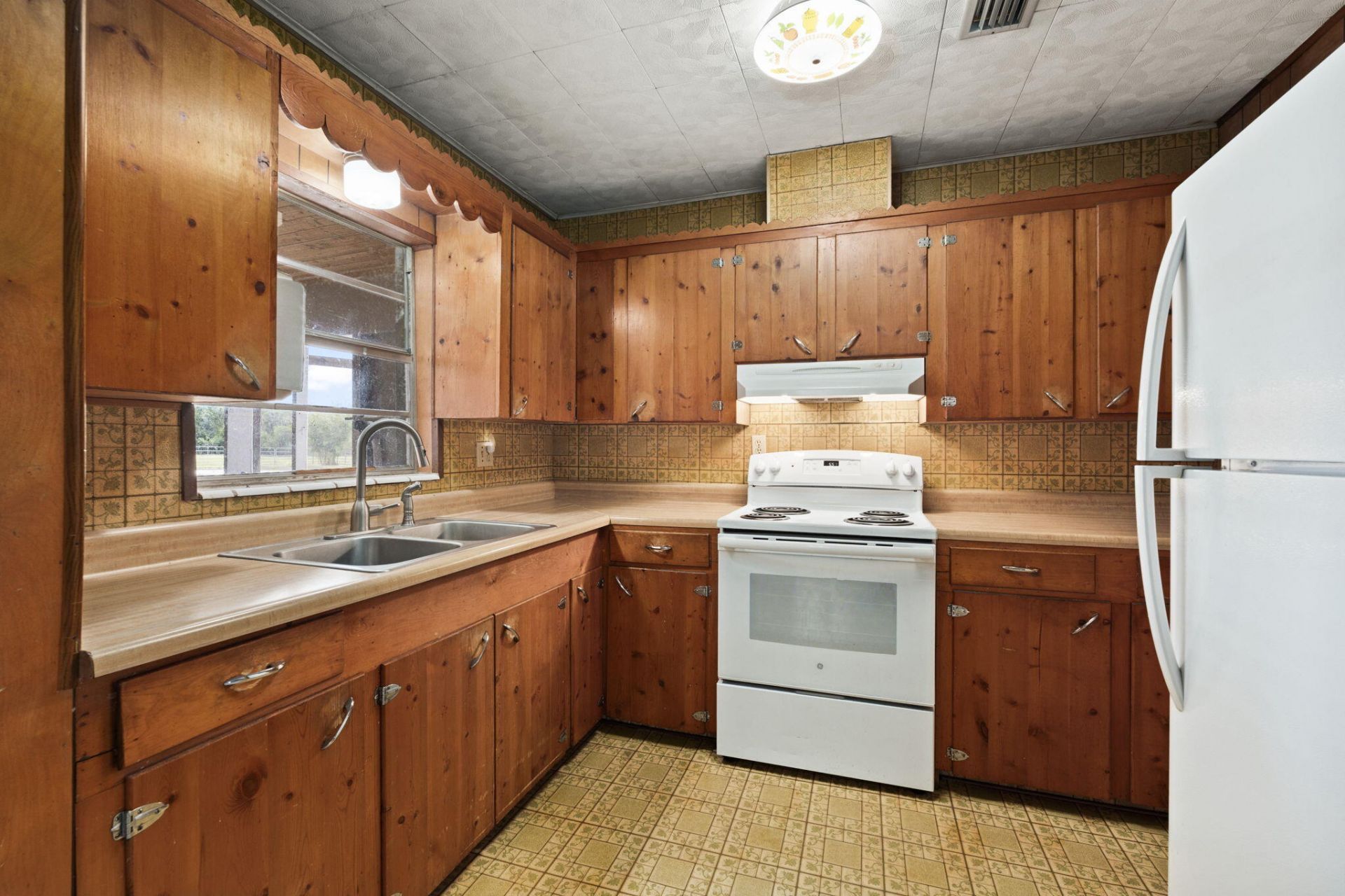 4072 NW 18th Street, Okeechobee, FL 34972 Photo