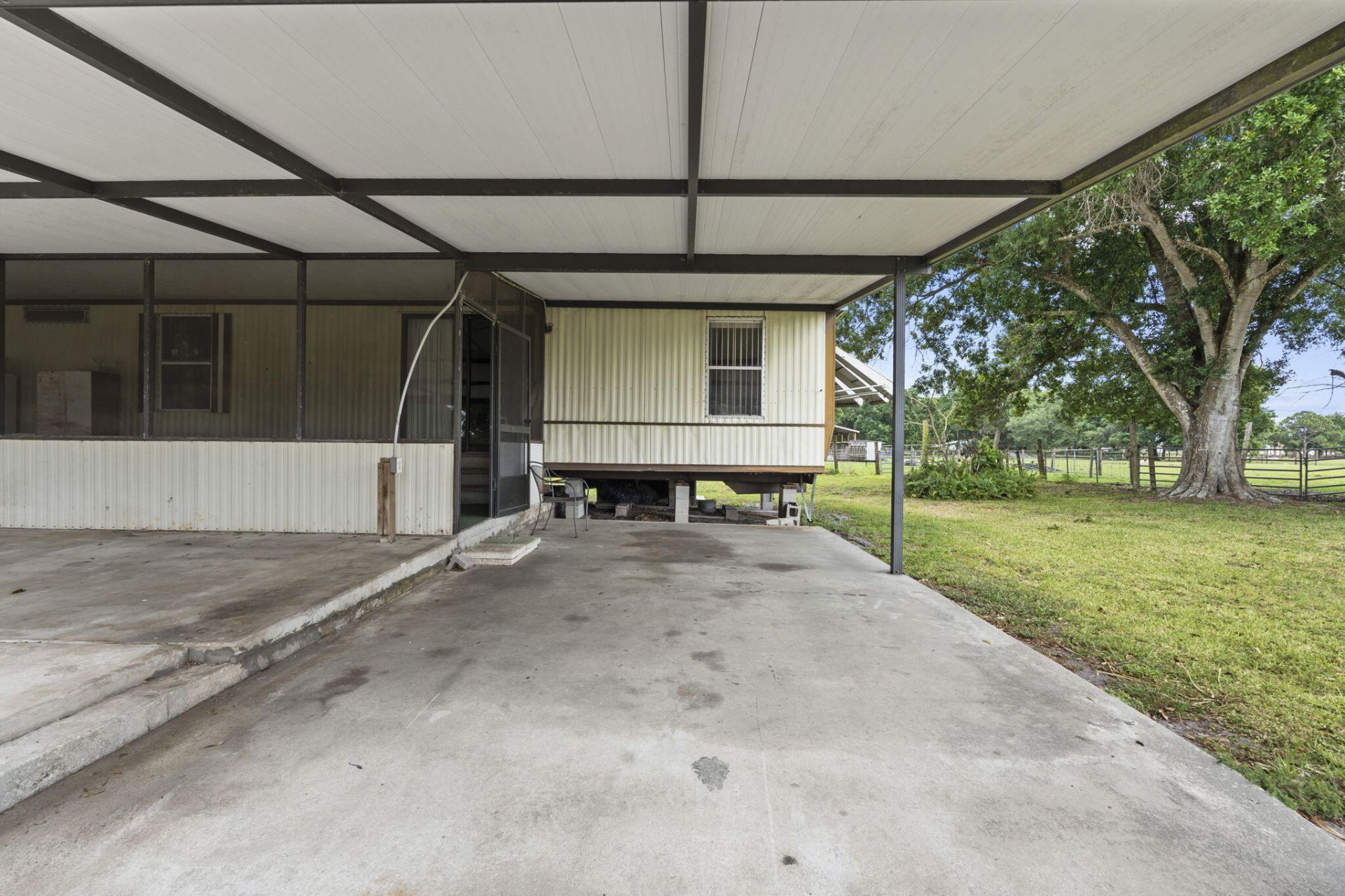 4072 NW 18th Street, Okeechobee, FL 34972 Photo