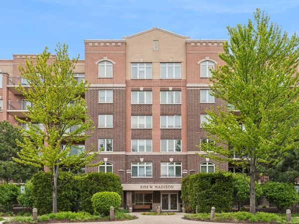 5155 Madison Street , Unit 508, Skokie, IL 60077