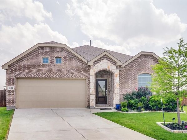1042 Manuel Drive, Fate, TX 75087