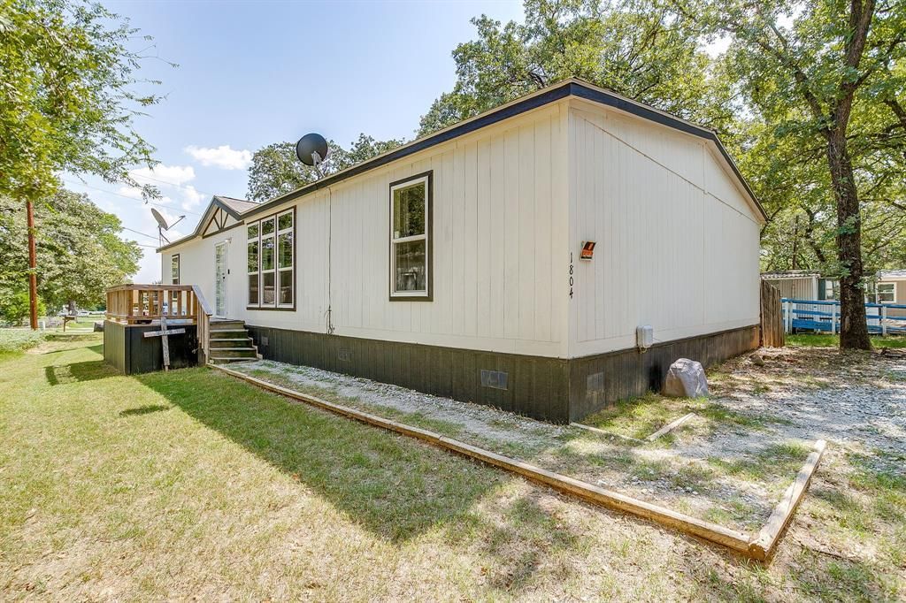 1804 Coral Road , Pelican Bay, TX 76020 Main Photo
