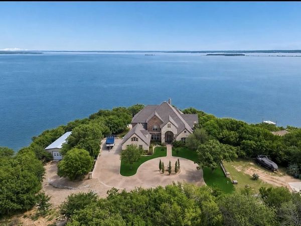 826 Cimmarron Bay Drive, Runaway Bay, TX 76426