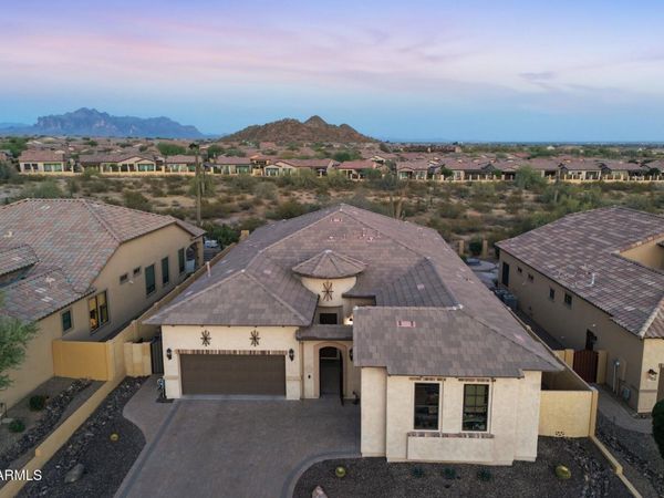 2155 N STEELE, Mesa, AZ 85207