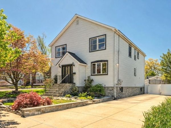530 5Th Ave, Lyndhurst, NJ 07071