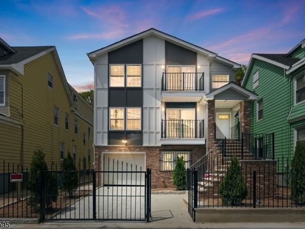 271 Schley St, Newark, NJ 07112