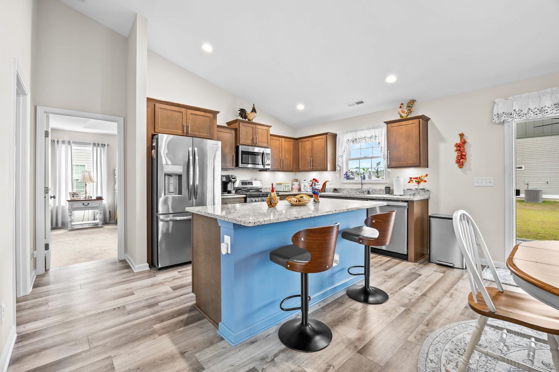 779 Woodside Dr.  Photo 10