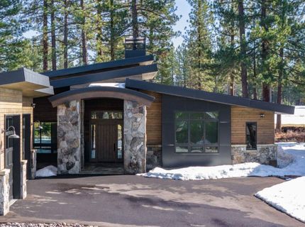 11646 Henness Road, Truckee, CA 96161 Photo