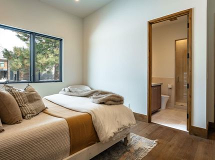 11646 Henness Road, Truckee, CA 96161 Photo