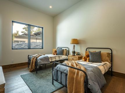 11646 Henness Road, Truckee, CA 96161 Photo