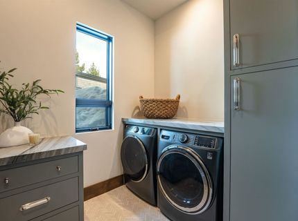 11646 Henness Road, Truckee, CA 96161 Photo