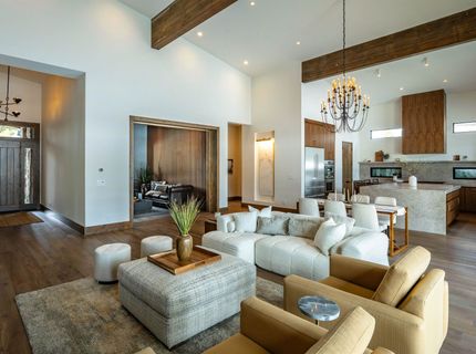 11646 Henness Road, Truckee, CA 96161 Photo