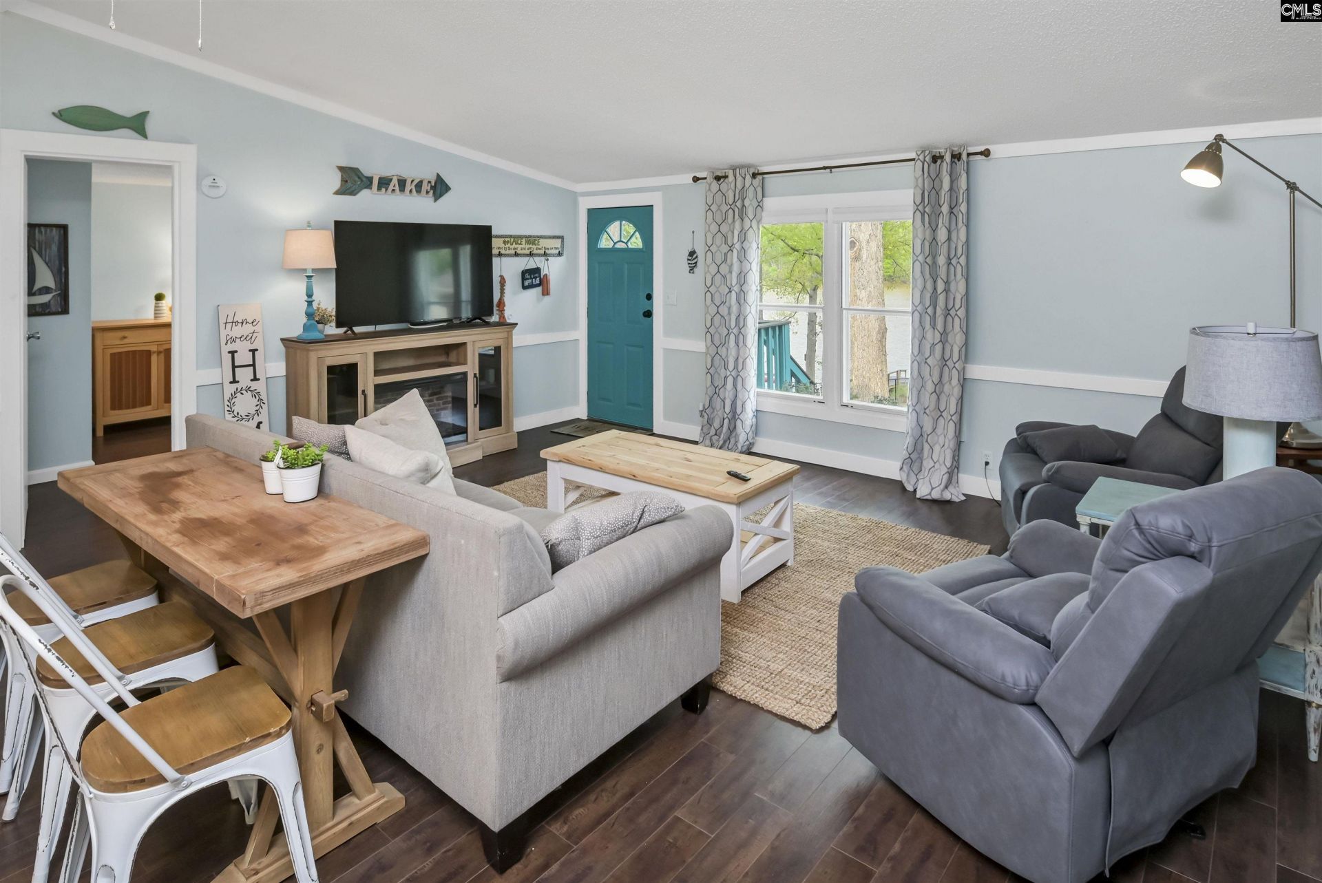 2075 Great North Road  Photo 11