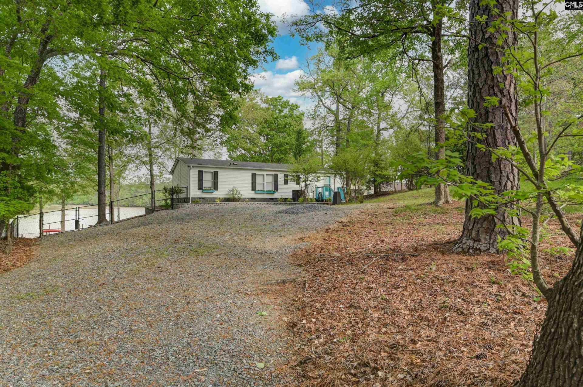 2075 Great North Road  Photo 43