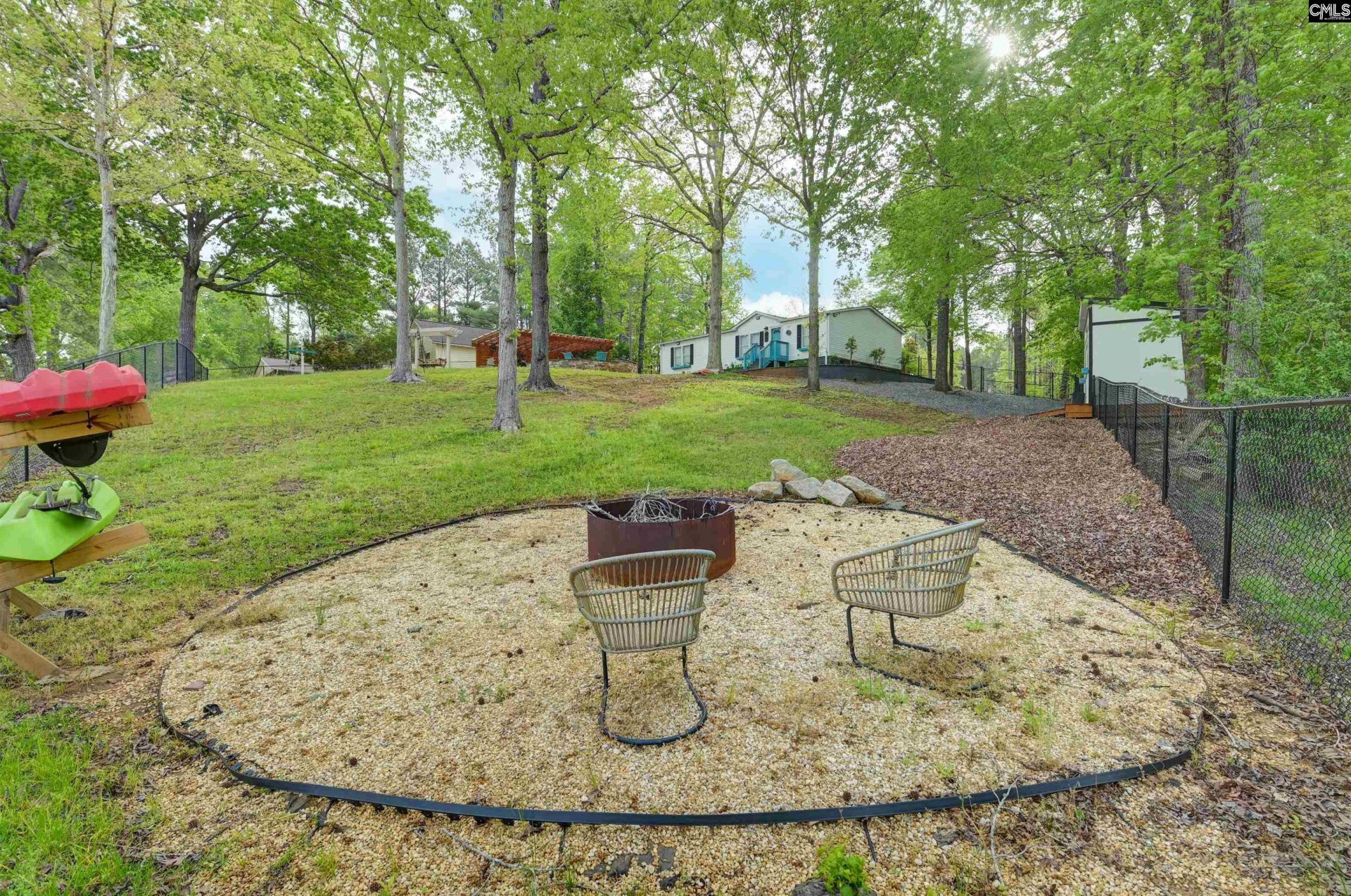 2075 Great North Road  Photo 65