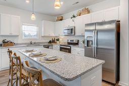 261 Clarabelle Lane photo 4