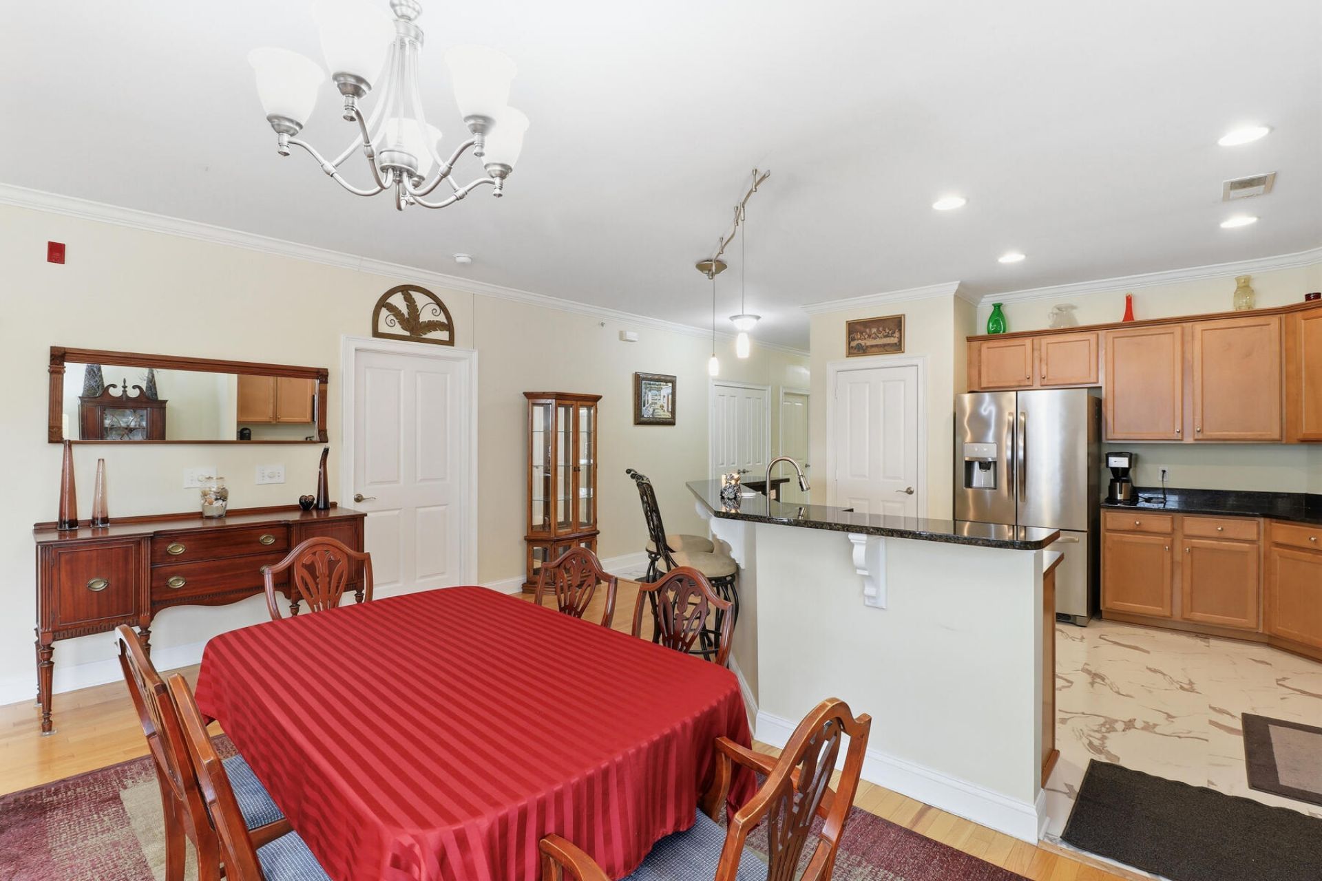 1198 Bridgeview Lane Photo 18