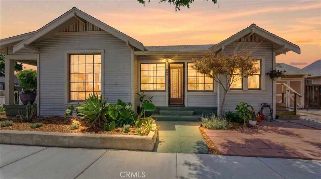 1005 Roswell, Long Beach, CA 90804 Main Photo